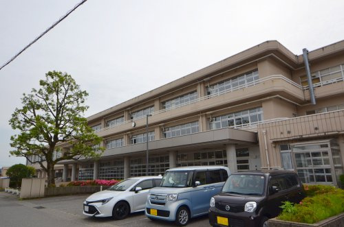 野々市市立富陽小学校