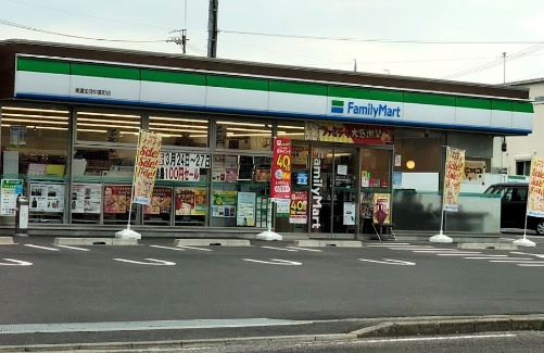 ファミリーマート美濃加茂中富町店