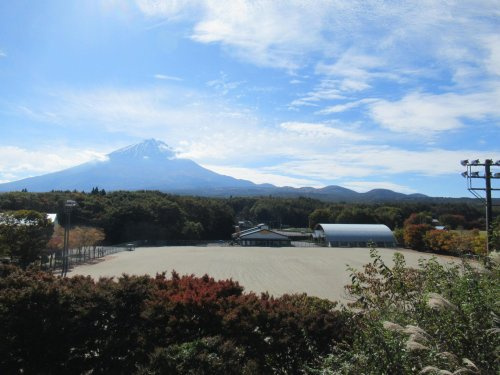 鳴沢村村民スポーツ広場