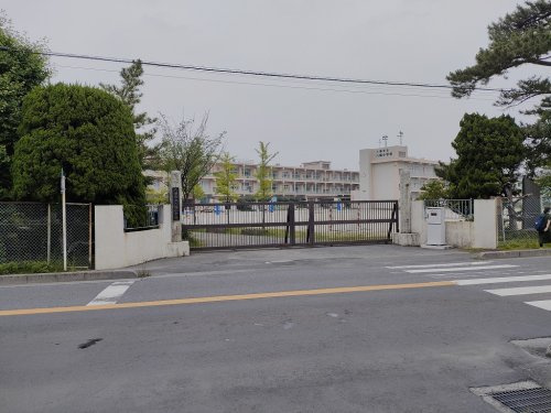 八潮市立八幡小学校