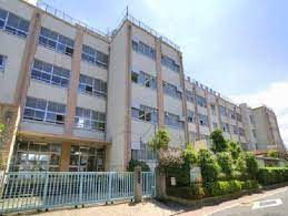 東綾瀬中学校