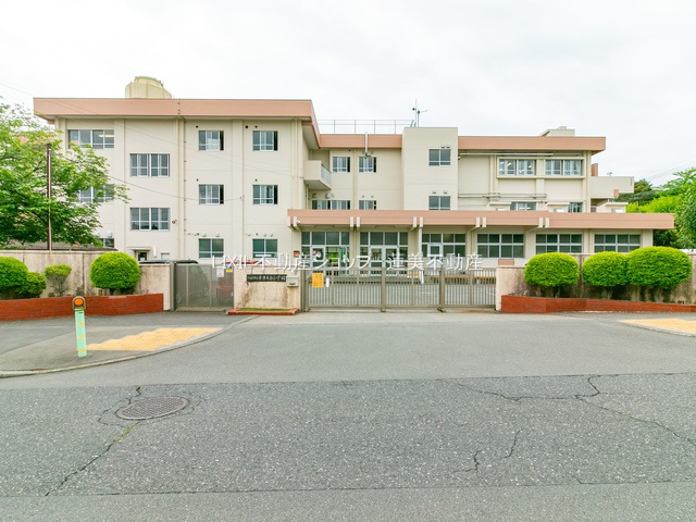 八王子市立宇津木台小学校