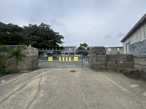 八重瀬町立具志頭小学校