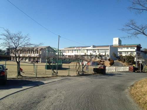 旭小学校