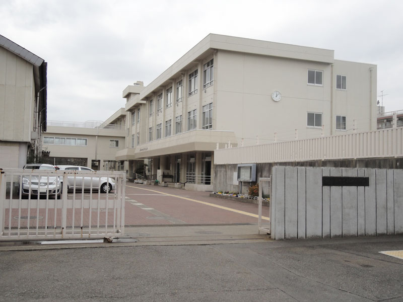 相模原市立新町中学校