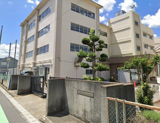 松戸市立中部小学校