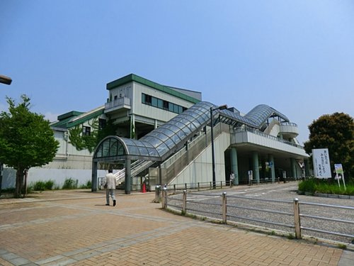 六会日大前駅