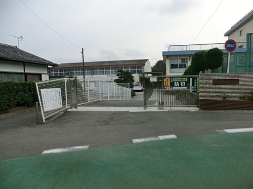 横浜市立本宿小学校