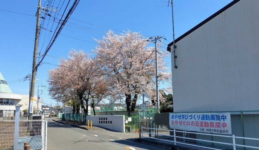 綾瀬市立北の台小学校