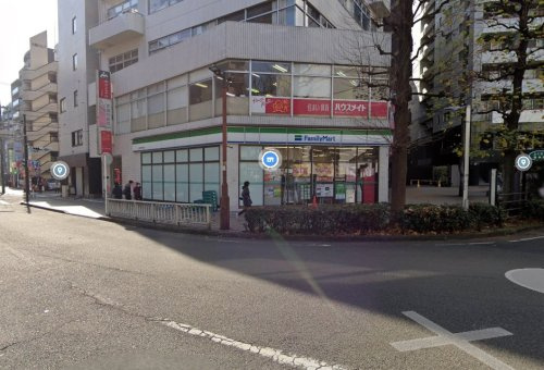 ファミリーマート相模大野南口店