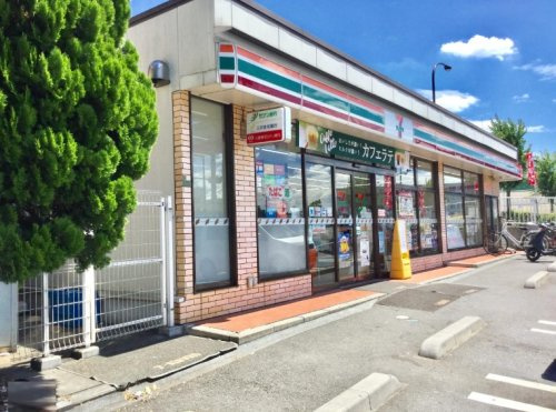 セブンイレブン 足立花畑8丁目店