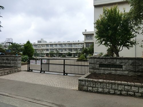 相模原市立上鶴間小学校