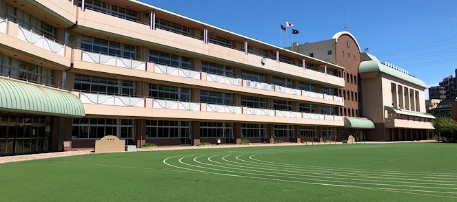 足立区立梅島小学校
