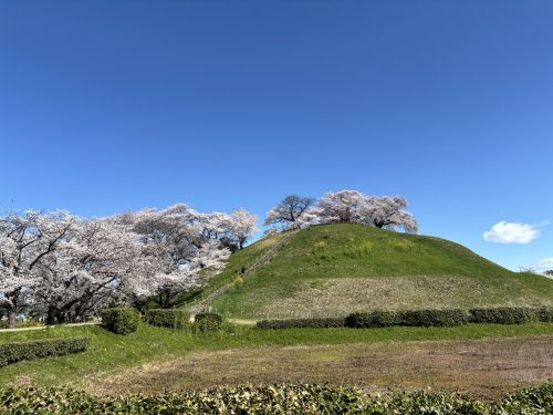 丸墓山古墳