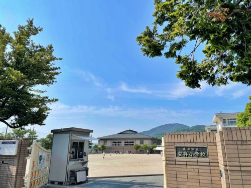 亀岡市立安詳小学校