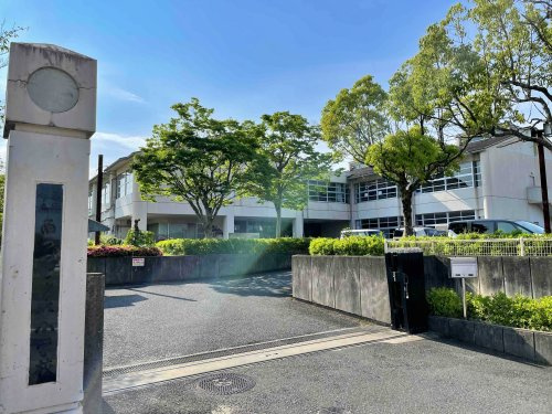 亀岡市立南つつじケ丘小学校
