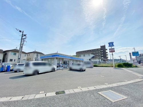 ローソン 亀岡千代川店