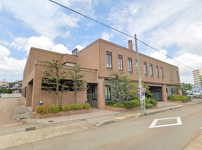 金沢市元町福祉健康センター