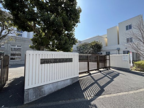 浦安市立浦安中学校