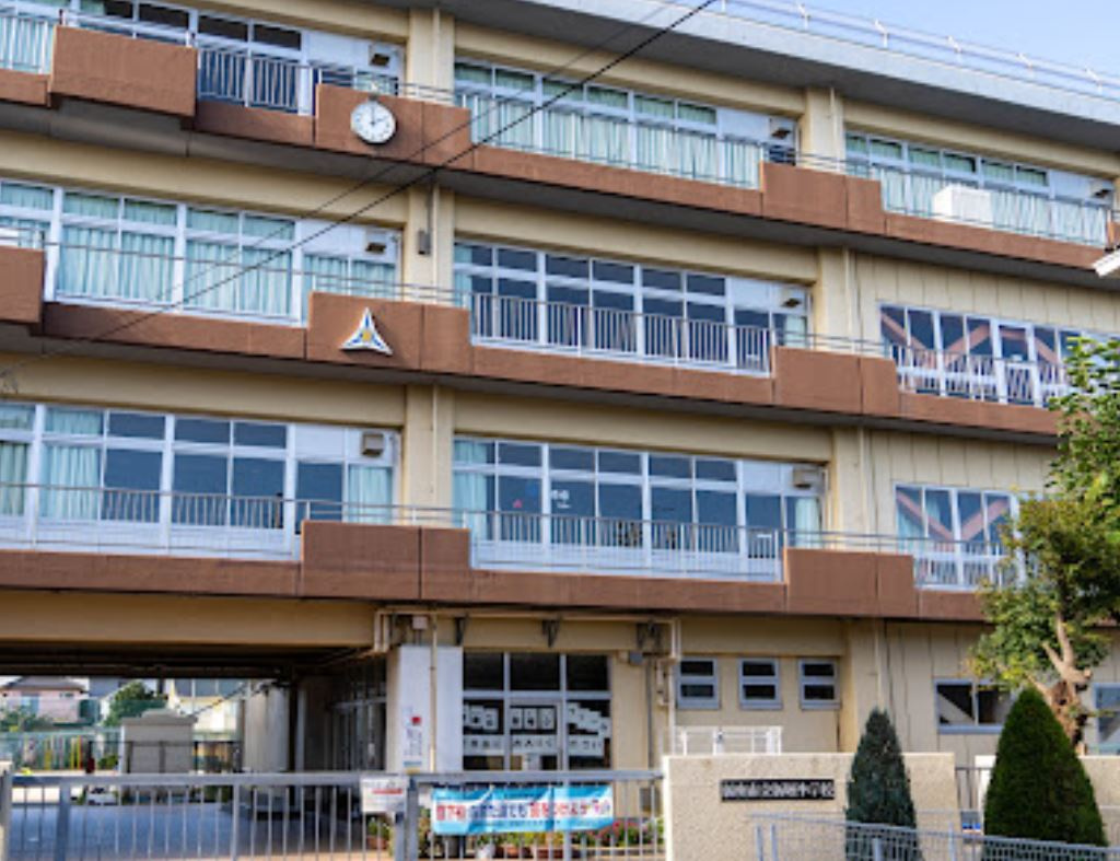 新座市立西堀小学校