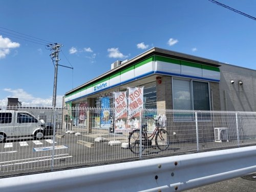 ファミリーマート 美濃加茂川合店