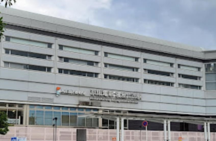 京阪電鉄　寝屋川市駅