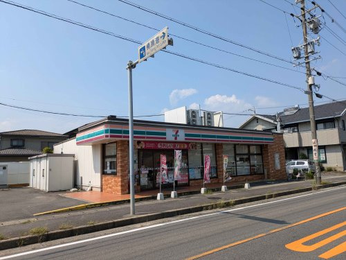 セブンイレブン　四日市楠町南五味塚店