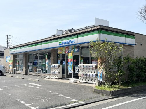 ファミリーマート 江戸川上篠崎店