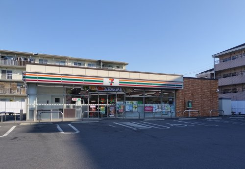 セブンイレブン 鴻巣富士見2丁目店