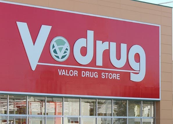 V・drug 知多店