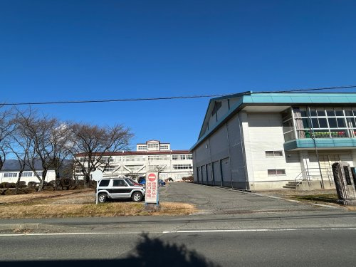 伊那市立春富中学校