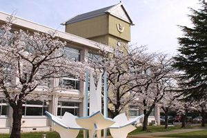 国立秋田大学教育文化学部附属中学校