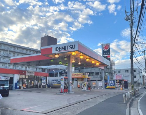 ヤブサキ産業(株) セルフ原木中山インターSS